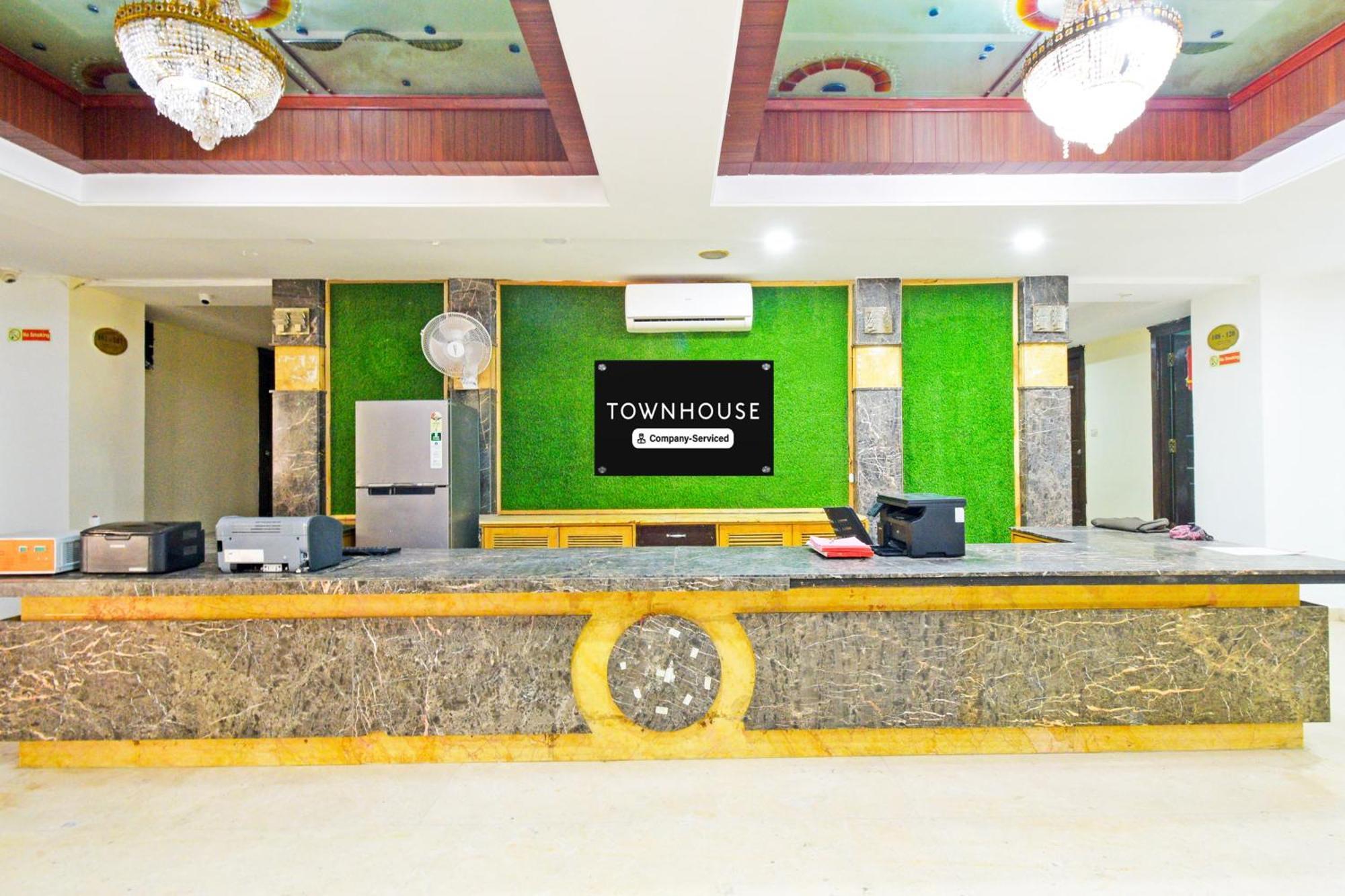 Super Townhouse Ameerpet Balkampet Road Hyderabad Exterior photo