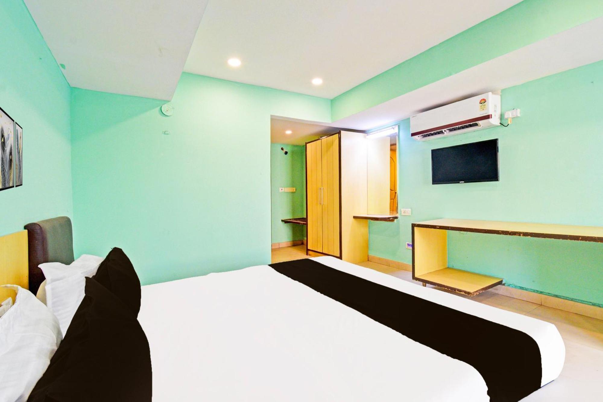 Super Townhouse Ameerpet Balkampet Road Hyderabad Exterior photo